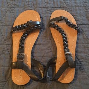 Ladies sandals